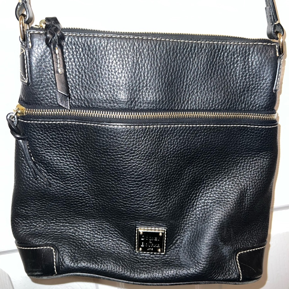 Dooney and Bourke Pebble Grain Crossbody